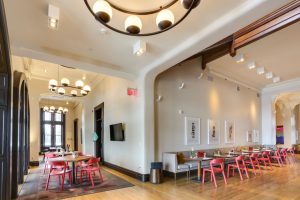 Hotel Henry interior